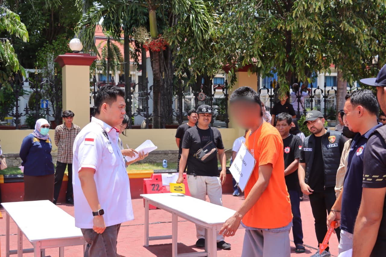 Polresta Palu Gelar Rekonstruksi Suami Bakar Isteri hingga meninggal
