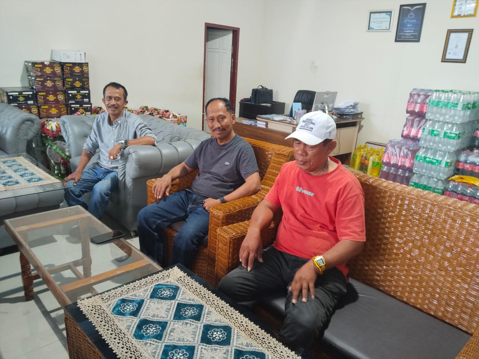 ​Indahnya Silaturrahim di Bulan Suci Ramadhan Bersama H. Sabaruddin, Salah Satu Pengusaha Beras Tersukses di Kabupaten Polman Sulbar Bersama Insan Pers