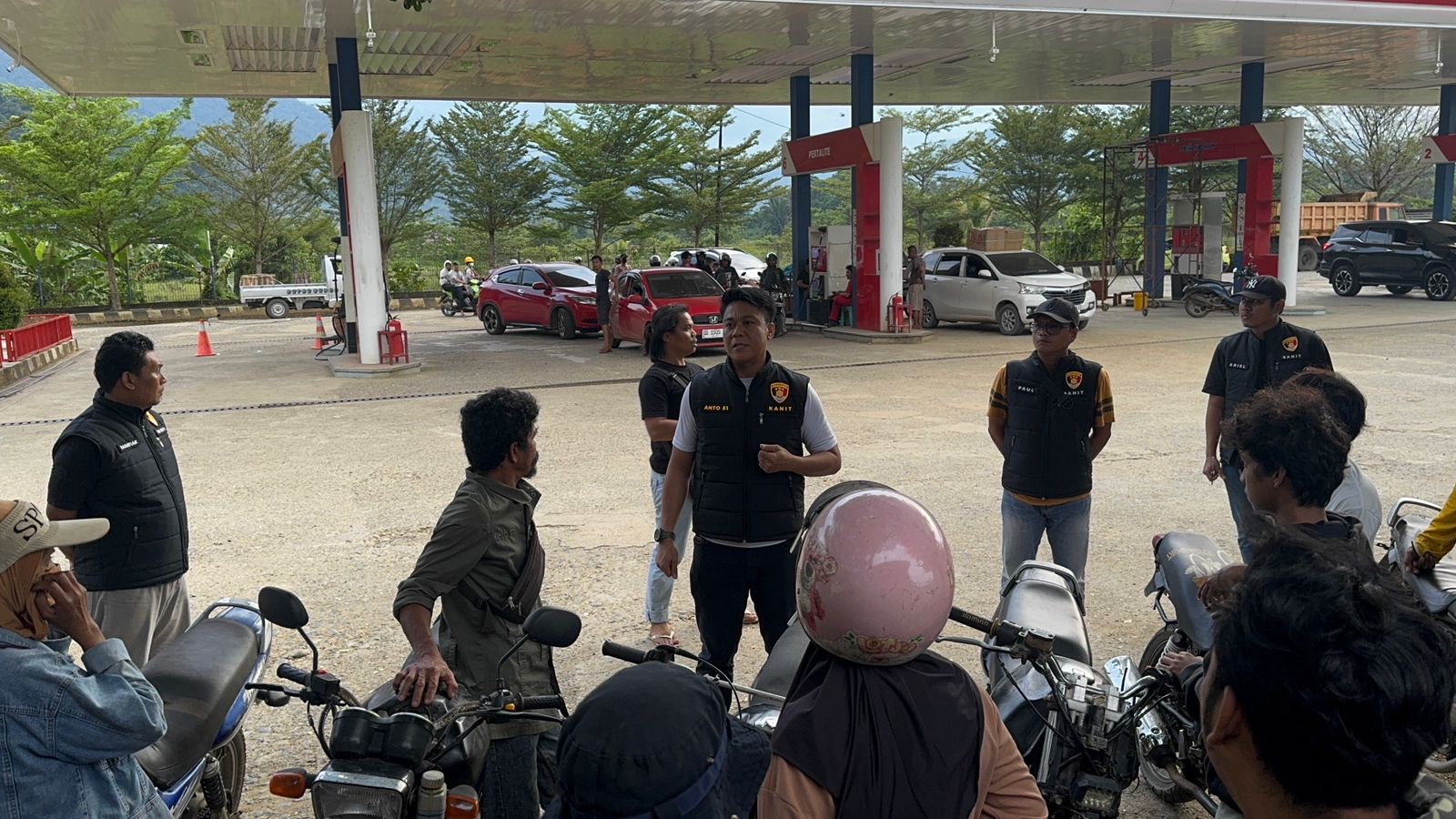 Antisipasi antrian panjang dan kelangkaan BBM selama Mudik..Polres Morowali Utara gelar Sidak ke SPBU 