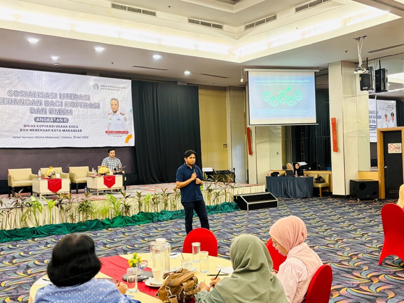 Sosialisasi dan Literasi Keuangan Koperasi–UMKM Angkatan II, Dinas Koperasi Kota Makass ar Dorong Penguatan Ekonomi Kerakyatan


