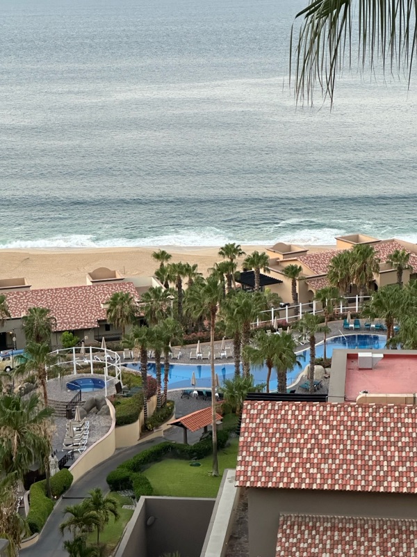 A Luxurious Return: Celebrating in Style at Pueblo Bonito Sunset Beach, Cabo San Lucas