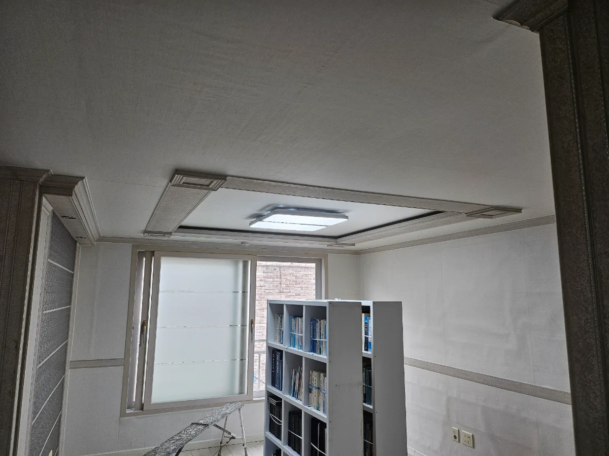 인천 만수동 곰팡이 도배시공  벽지 제거 & 도배 시공 후기 | 재발 방지 완벽 정리