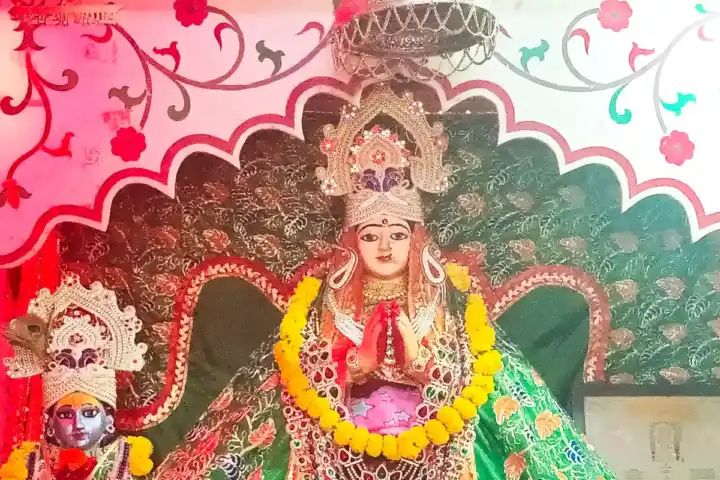 मथुरा: यमुनापार तपस्या की मुद्रा में महालक्ष्मी जी, जानें क्यों राधा रानी ने तोड़ा महालक्ष्मी का घमण्ड?