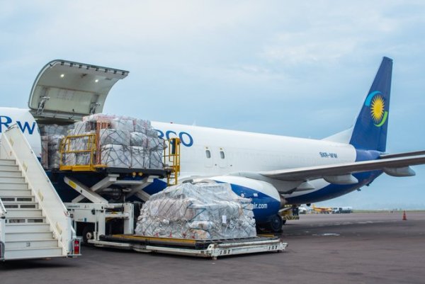 RwandAir Cargo yatangaje ingendo nshya muri Leta Zunze Ubumwe z’Abarabu na Djibouti