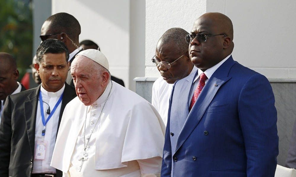 Umushumba wa Kiliziya Gatolika ku Isi, Papa Francis arasaba Leta ya Kinshasa n'imiryango mpuzamahanga gukora ibishoboka ubwicanyi buri muri RDC bugahagarara.