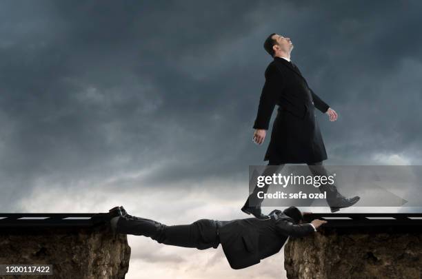 DICTATORSHIP GOVERNMENT