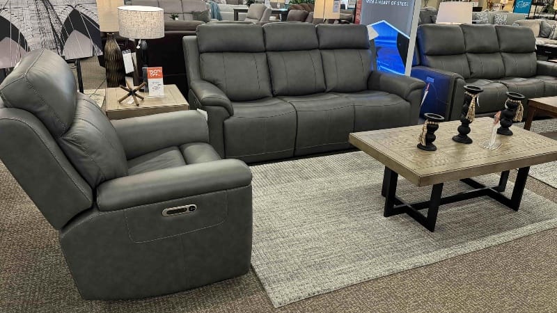 Why Custom Furniture Is Becoming Popular in Illinois