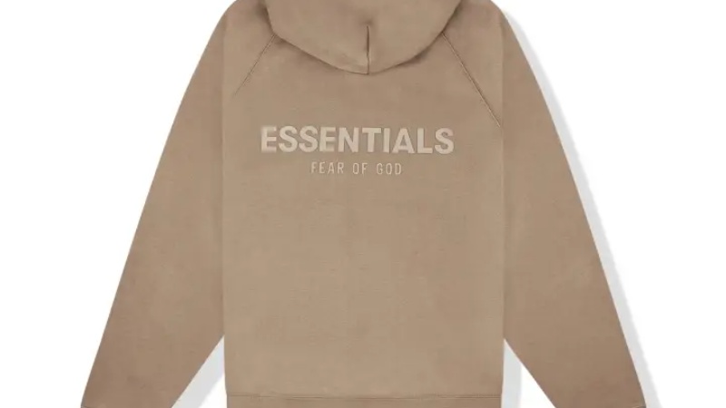 Essentials: The Modern Vision of Minimalist Streetwear Essentials: The Modern Vision of Minimalist Streetwear