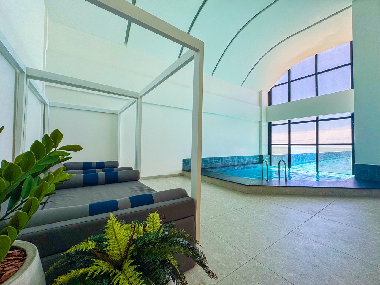 PISCINA INTERNA