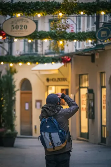 Magical Christmas Walking Tour