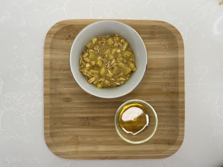 Apple Oat Pancakes — photo 1
