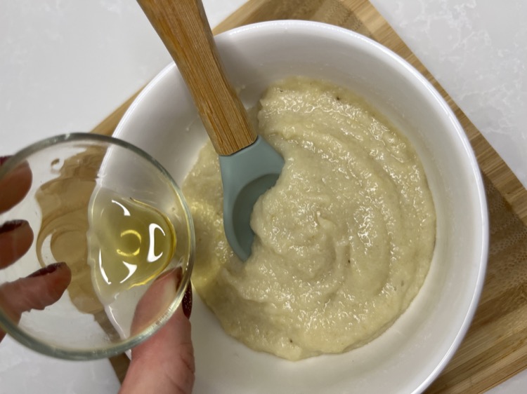 Banana Puree — baby-led weaning recipe for 6+ months