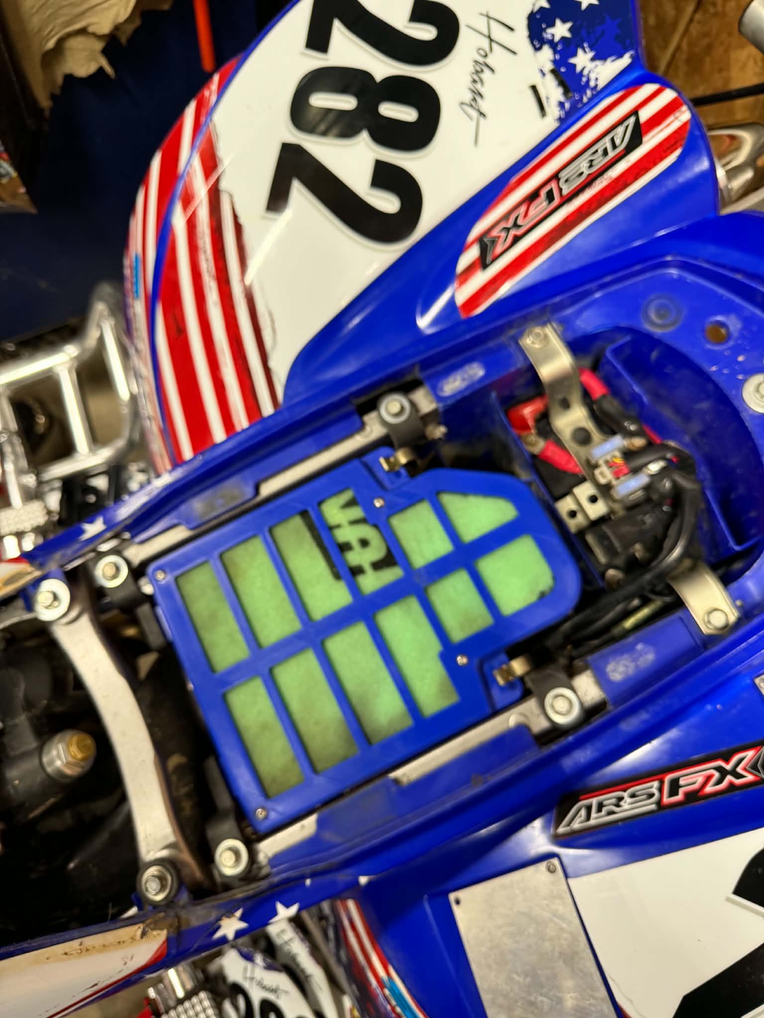 Yamaha YFZ450 (Carb) Airbox Lid