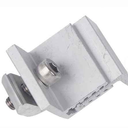 Adjustable mounting bracket assembly