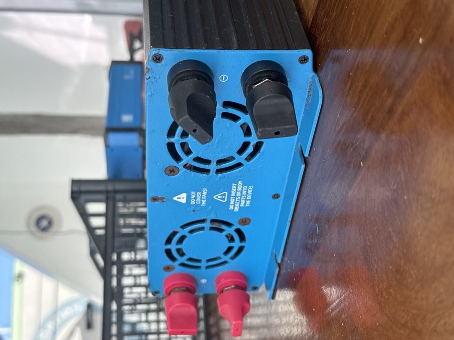 Active SI 25 2500W Inverter — photo 3