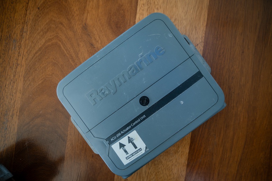 Raymarine ACU-200 Actuator Control Unit