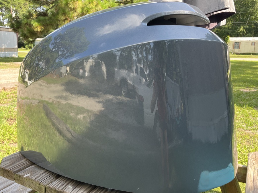 Outboard Motor Cowling / Engine Cover – Good Condition — photo 3
