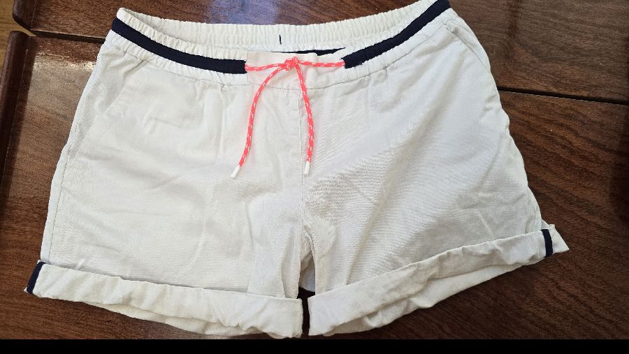 Tribord Damen Segelhose Gr. M Shorts weiß