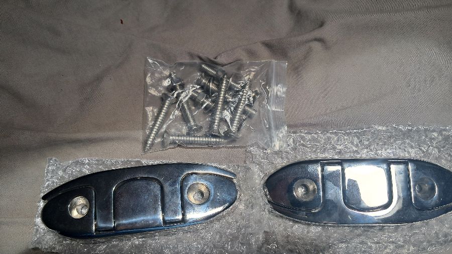 316 folding cleats & hardware — photo 3