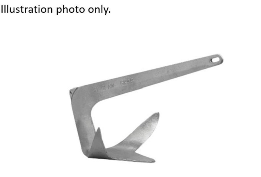Bruce-style anchor, approx. 80 kg, with 30 m of chain
