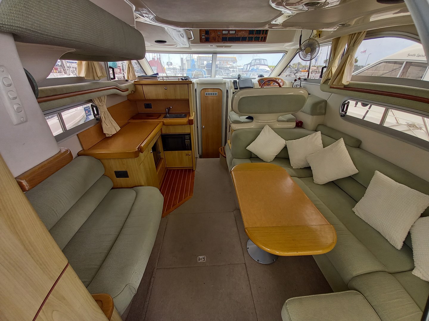 Boat thumbnail 3