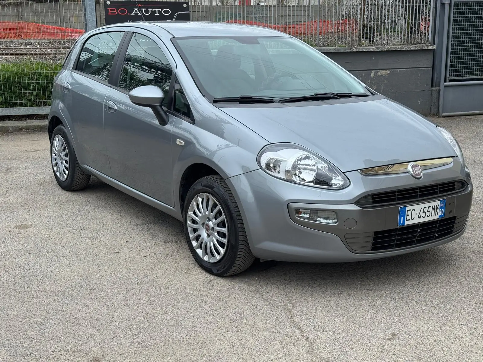 Fiat Punto - Foto 1