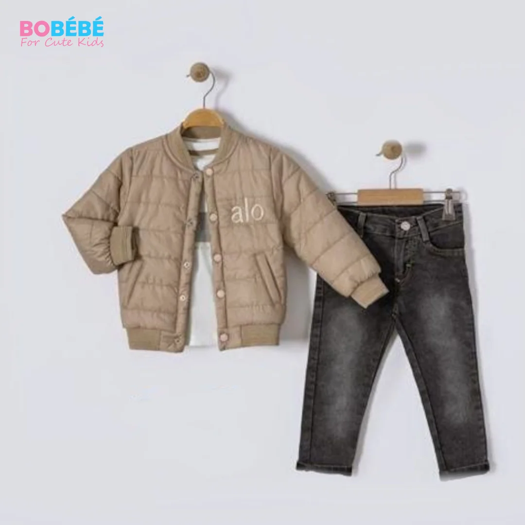 Ensemble Garçon 3 Pièces Premium – Veste Matelassée Beige + Jean Gris