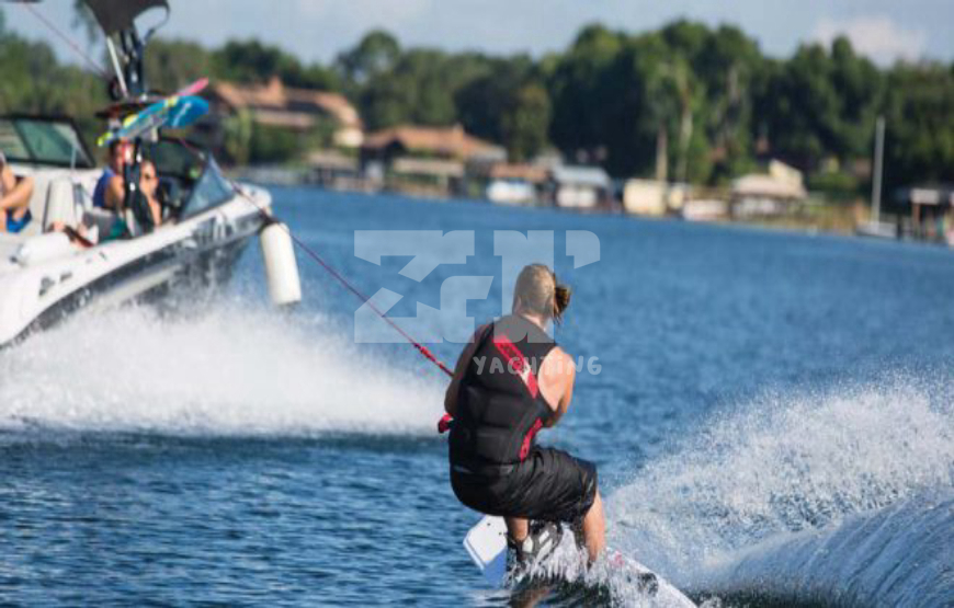 listing card gallery