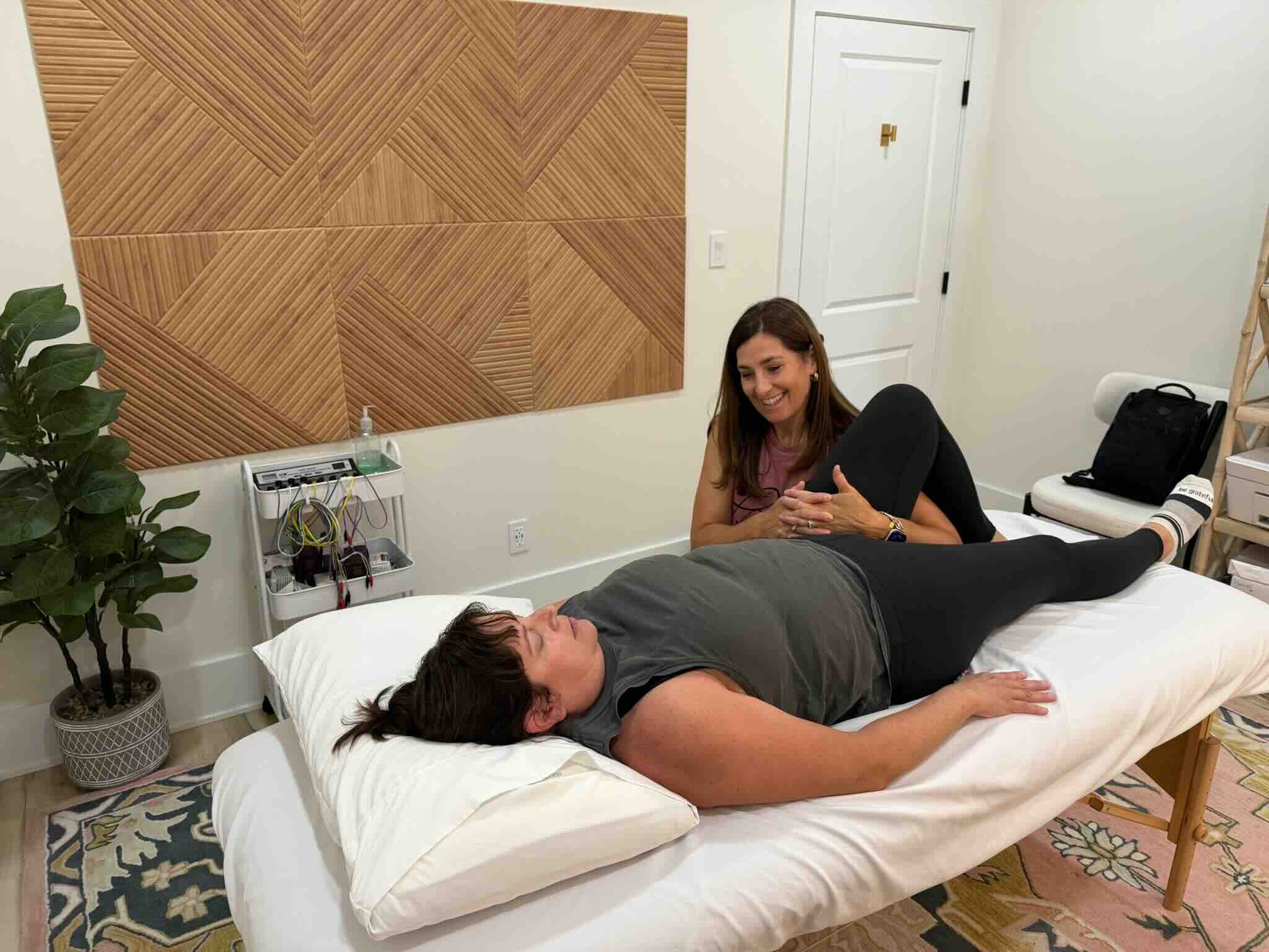 PT knee treatment at Perle