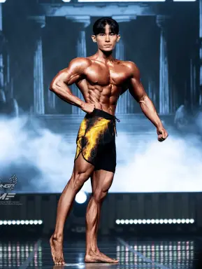 Profile photo of bodybuilder Park Yoon-seok