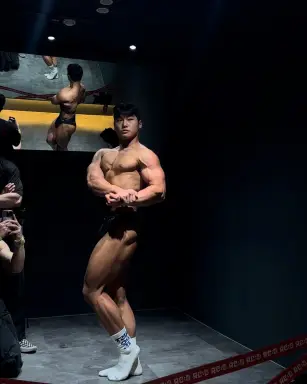 Profile photo of bodybuilder Hong Jin-soo