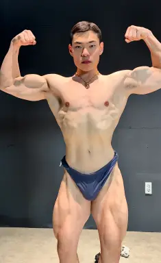 Profile photo of bodybuilder Eom Hyo-ryang