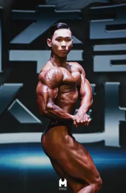Profile photo of bodybuilder Kang Hoon