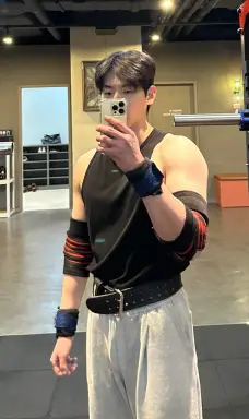Profile photo of bodybuilder Choi Tae-young