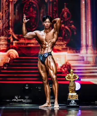 Profile photo of bodybuilder Noh Yoo-sung