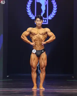 Profile photo of bodybuilder Lee Seung-no