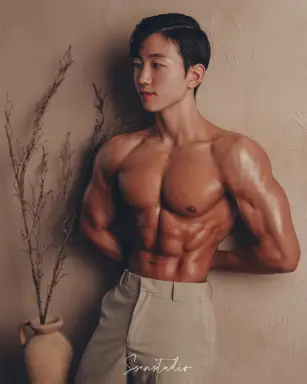 Profile photo of bodybuilder Oh Seong-taek