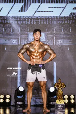Profile photo of bodybuilder Choi Hyo-dong