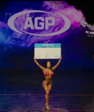 Profile photo of bodybuilder Park Eun-ji