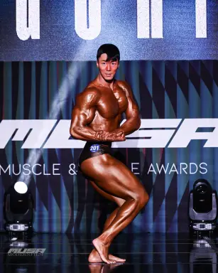 Profile photo of bodybuilder Song Young-hoon