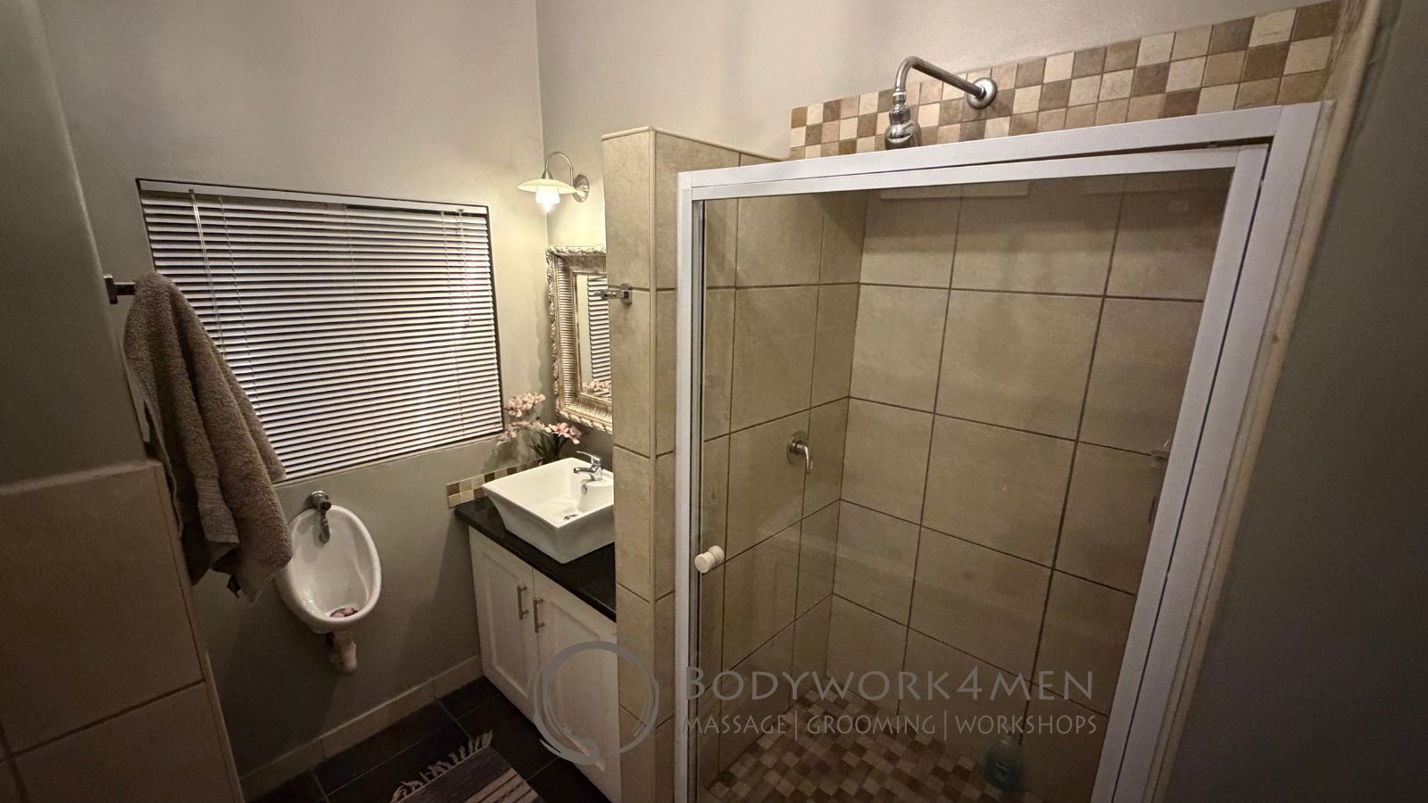 BW4M Shower