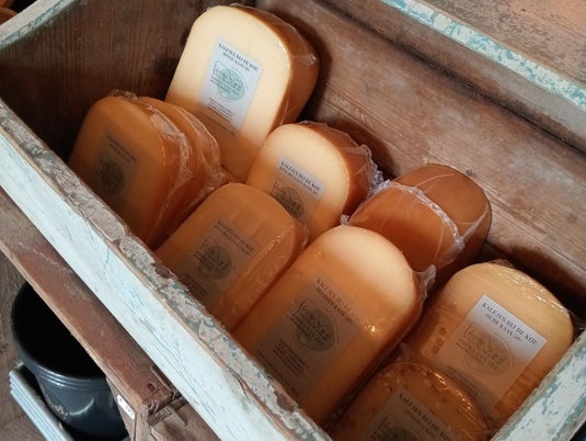 't Landwinkeltje en Melktap Firma Van Zee