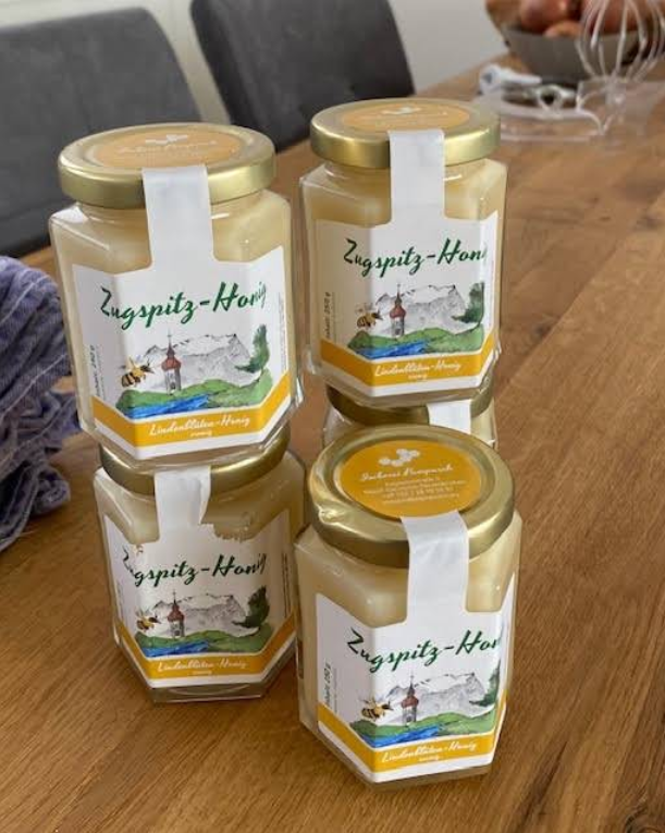 Imkerei Pampusch Zugspitz-Honig® Automat am Marienplatz