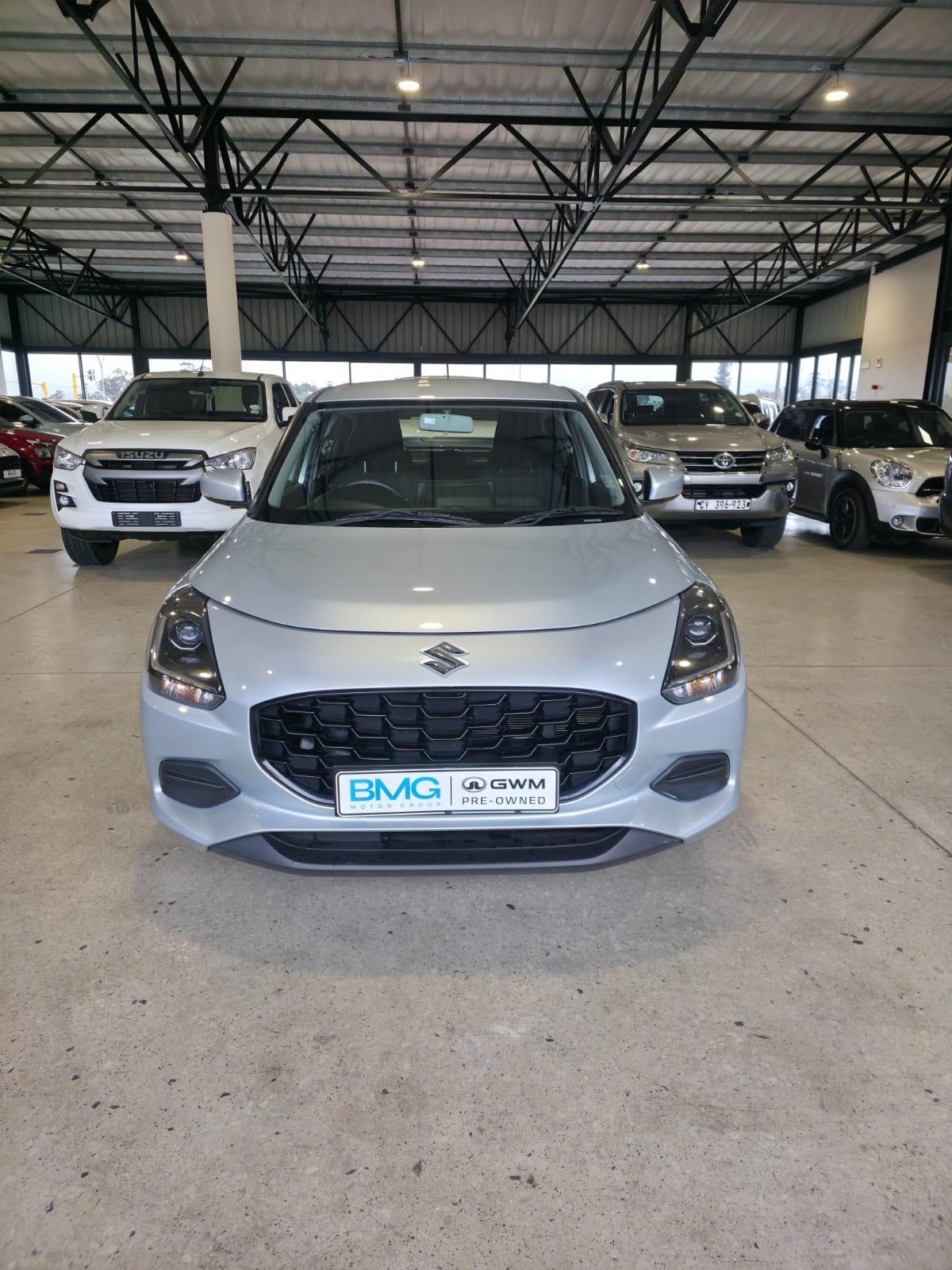 2025 Suzuki Swift — Front