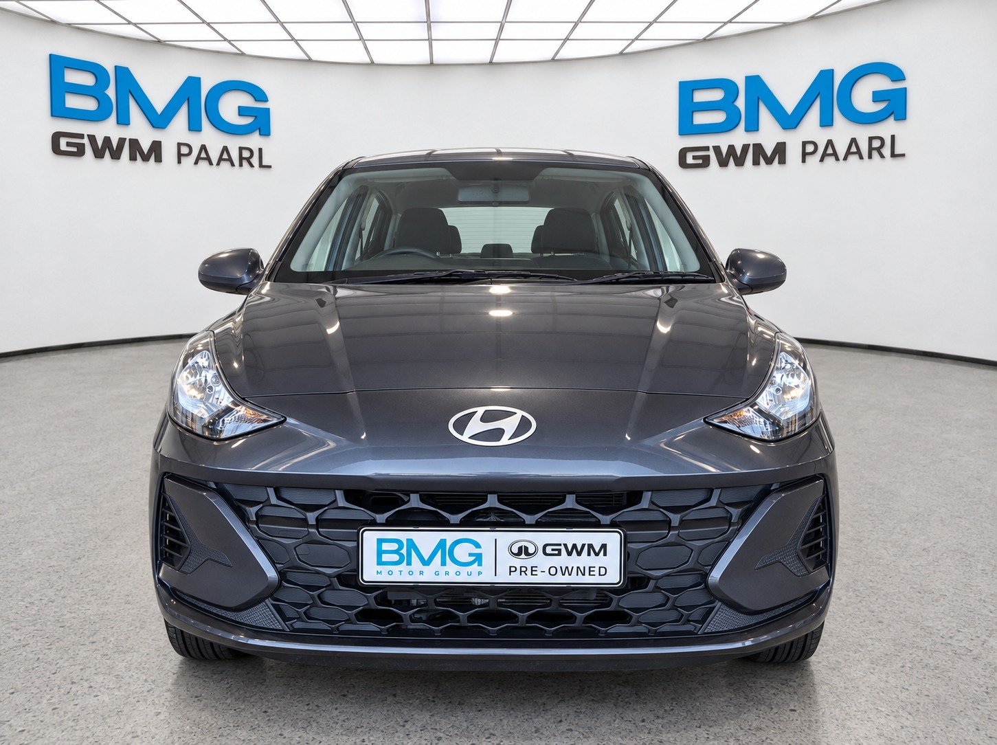 2025 Hyundai Grand i10 — Front