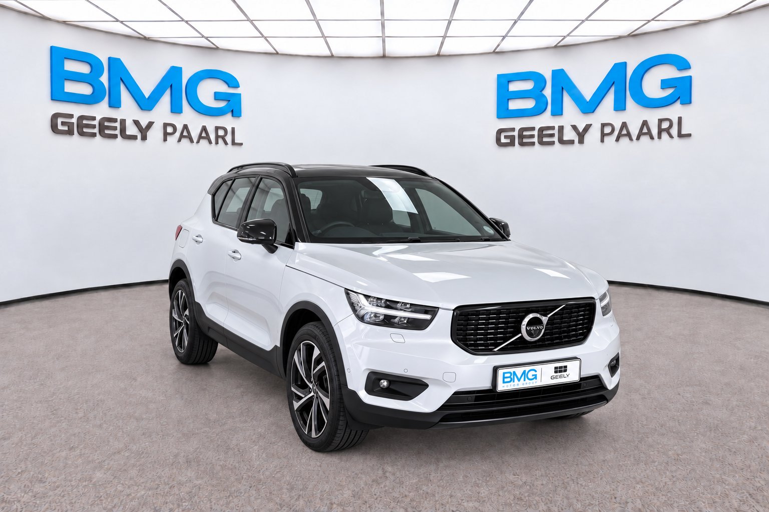 2020 Volvo XC — Photo 1