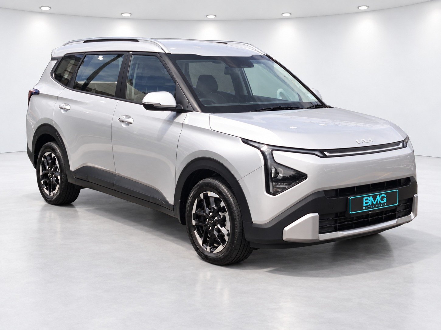 2026 Kia Carens — Photo 1