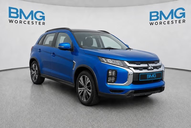 2024 Mitsubishi ASX — Front-right three-quarter