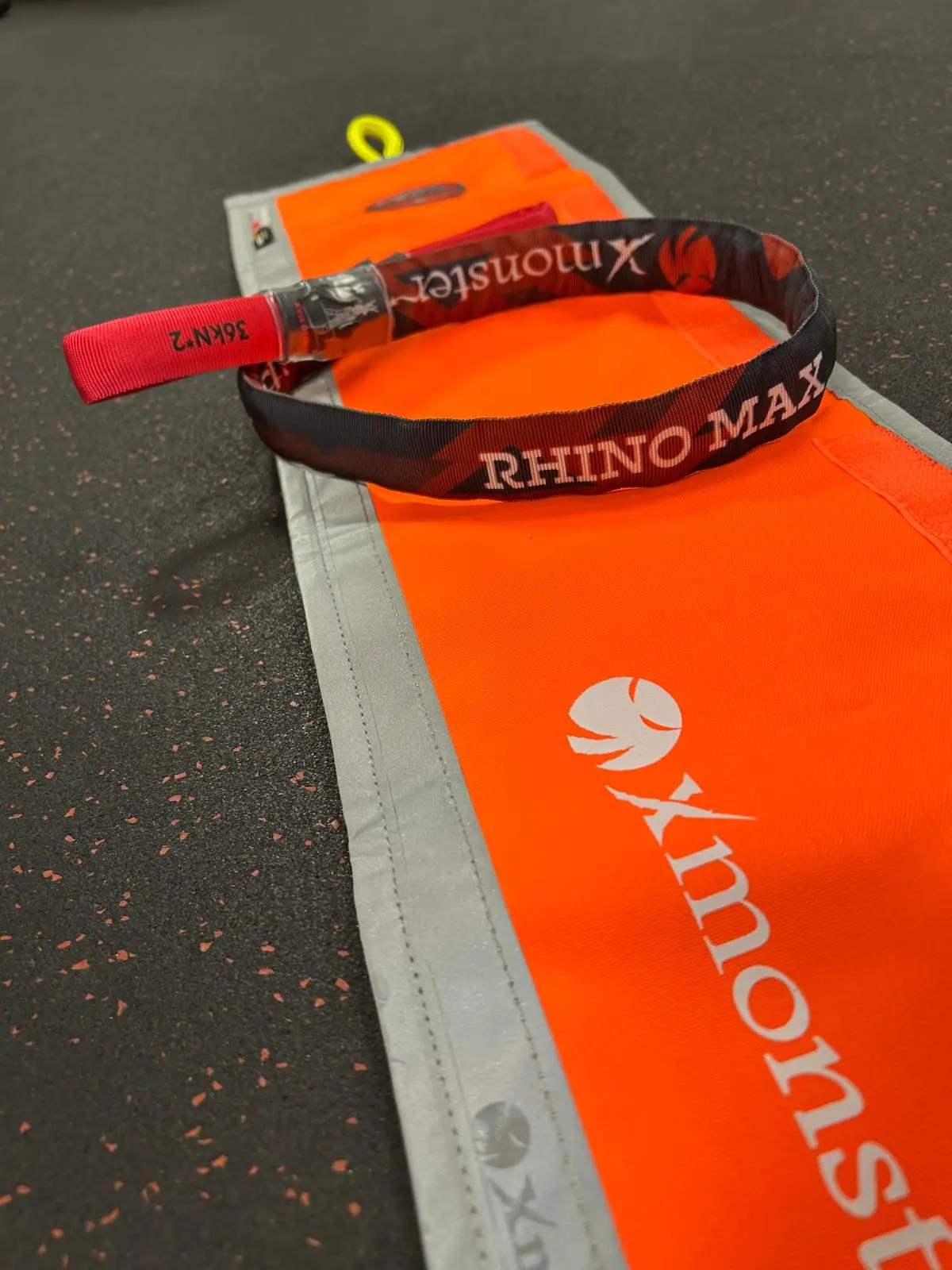 Nueva dotación de material de rescate: mejora operativa con Pangolin Chafe Guard y Xmonster Rhino MAX