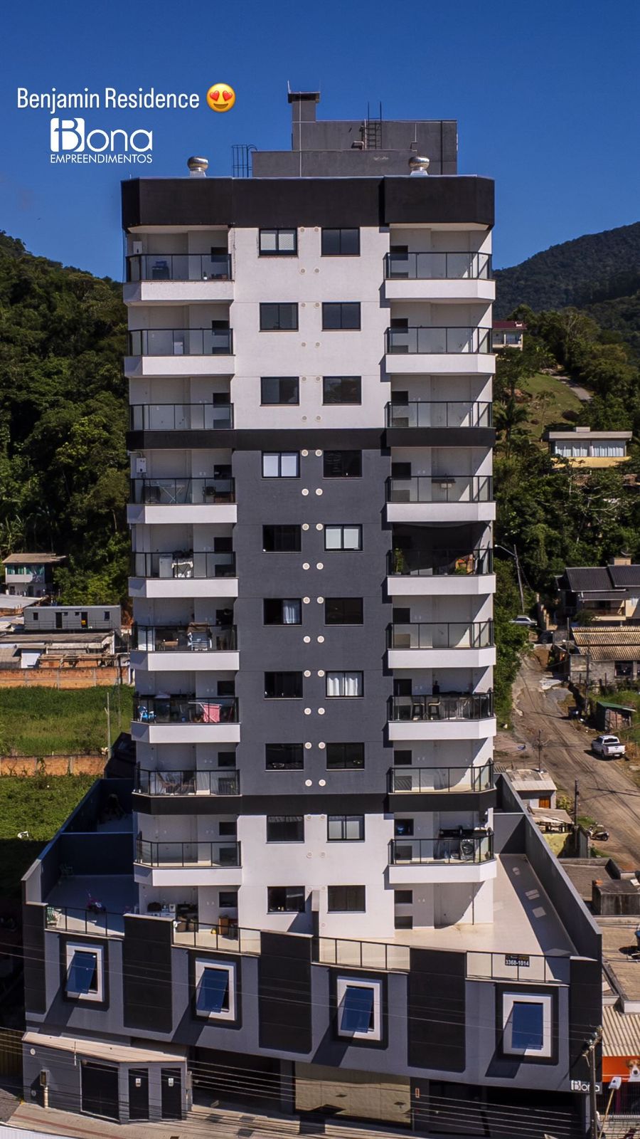 Benjamin Residence - Fachada Frontal